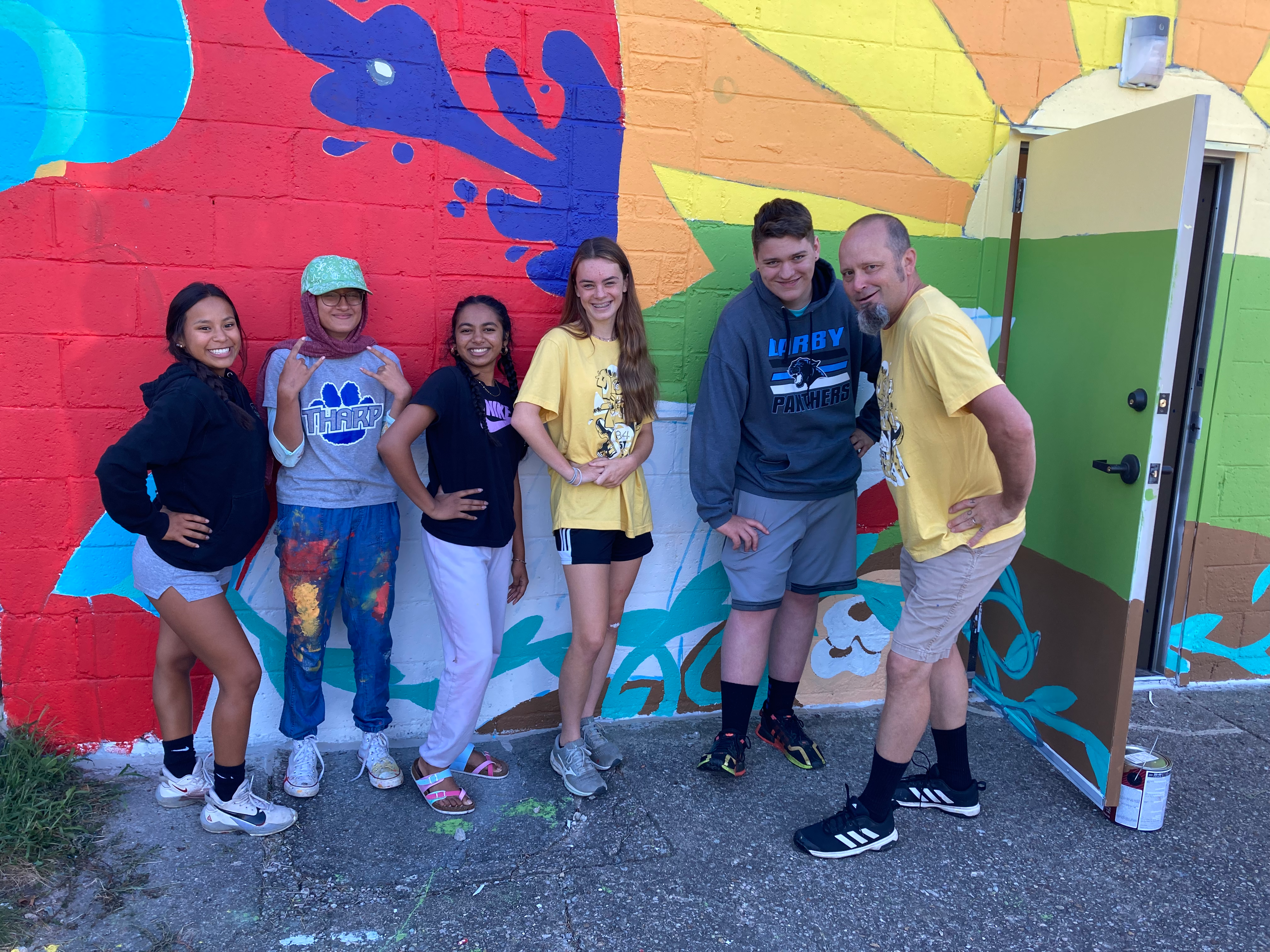 Davidson and Darby Students Shine in Columbus Mural Program